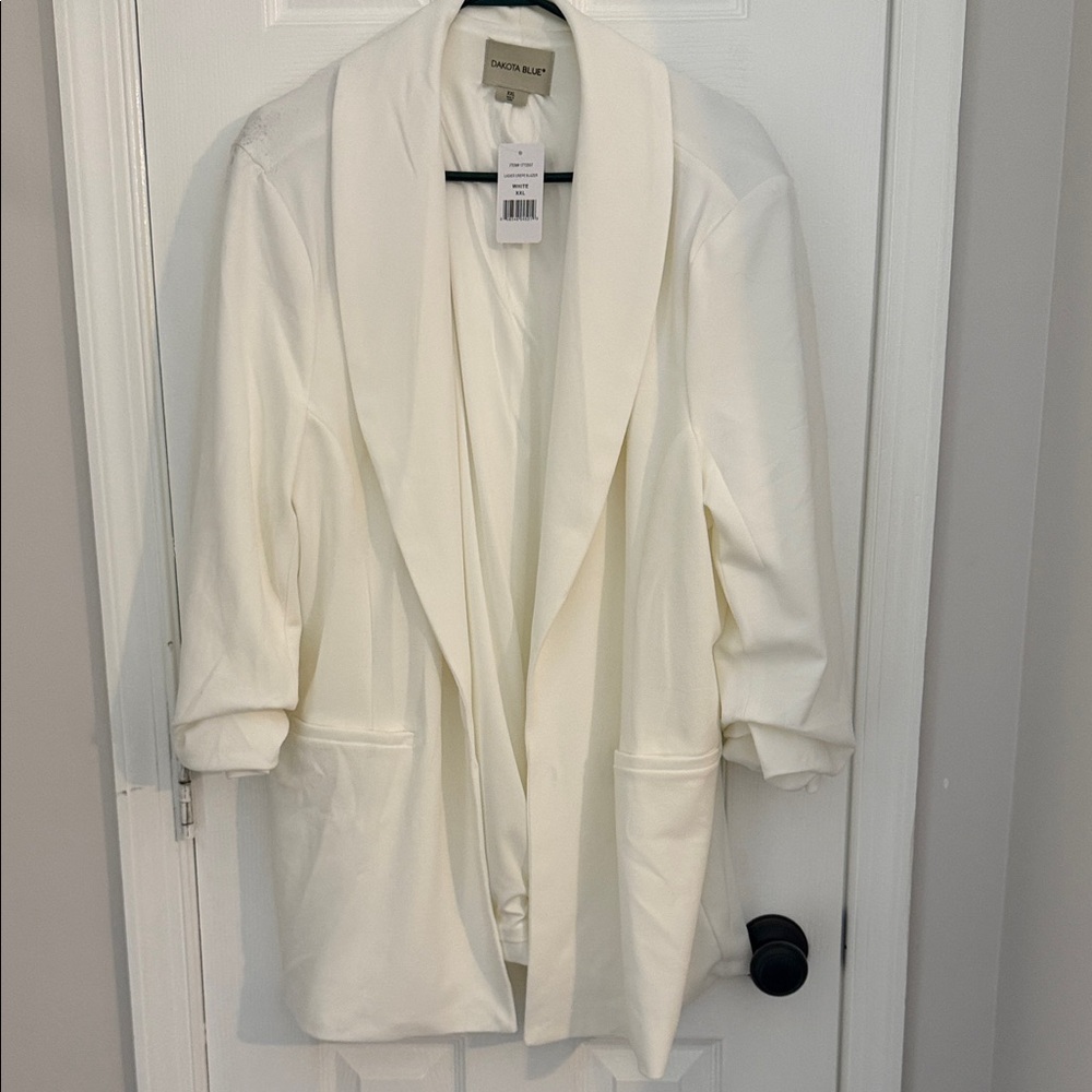 Dakota Blue Cream Open-Front Blazer with Shawl Collar